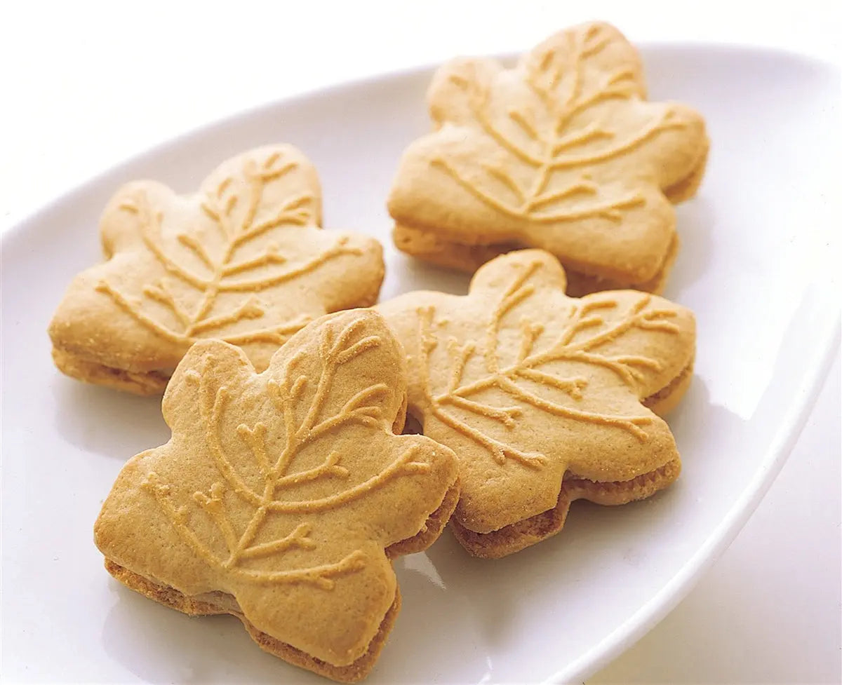 maple cream cookies on a plate